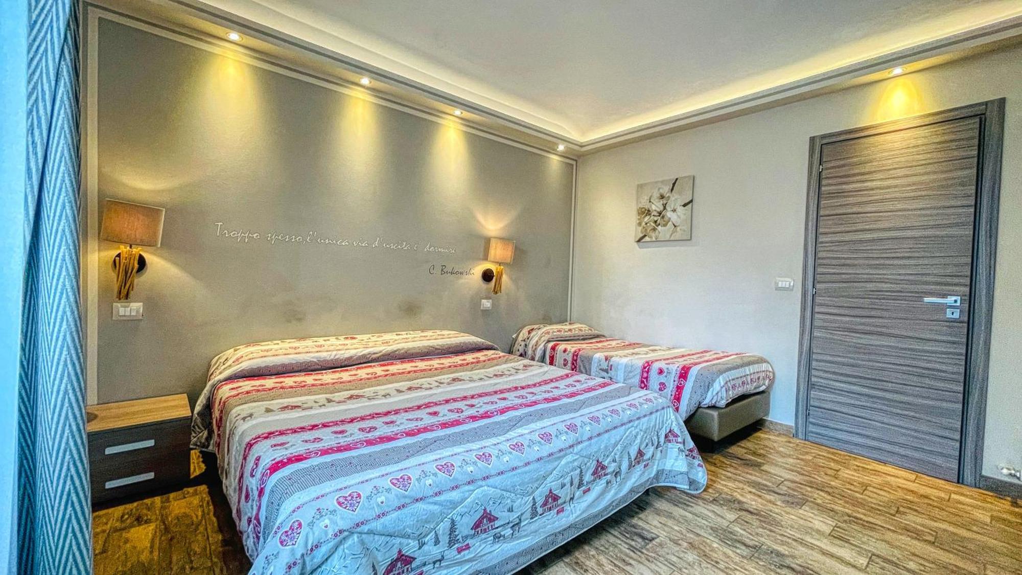 Residence Tabor Bardonecchia Bagian luar foto