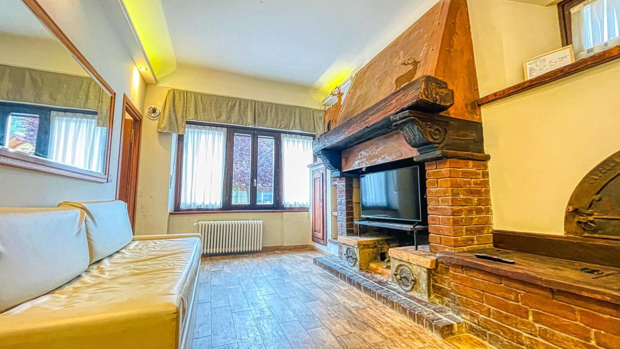 Residence Tabor Bardonecchia Bagian luar foto