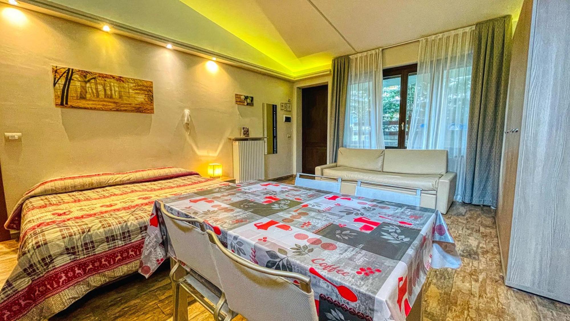 Residence Tabor Bardonecchia Bagian luar foto