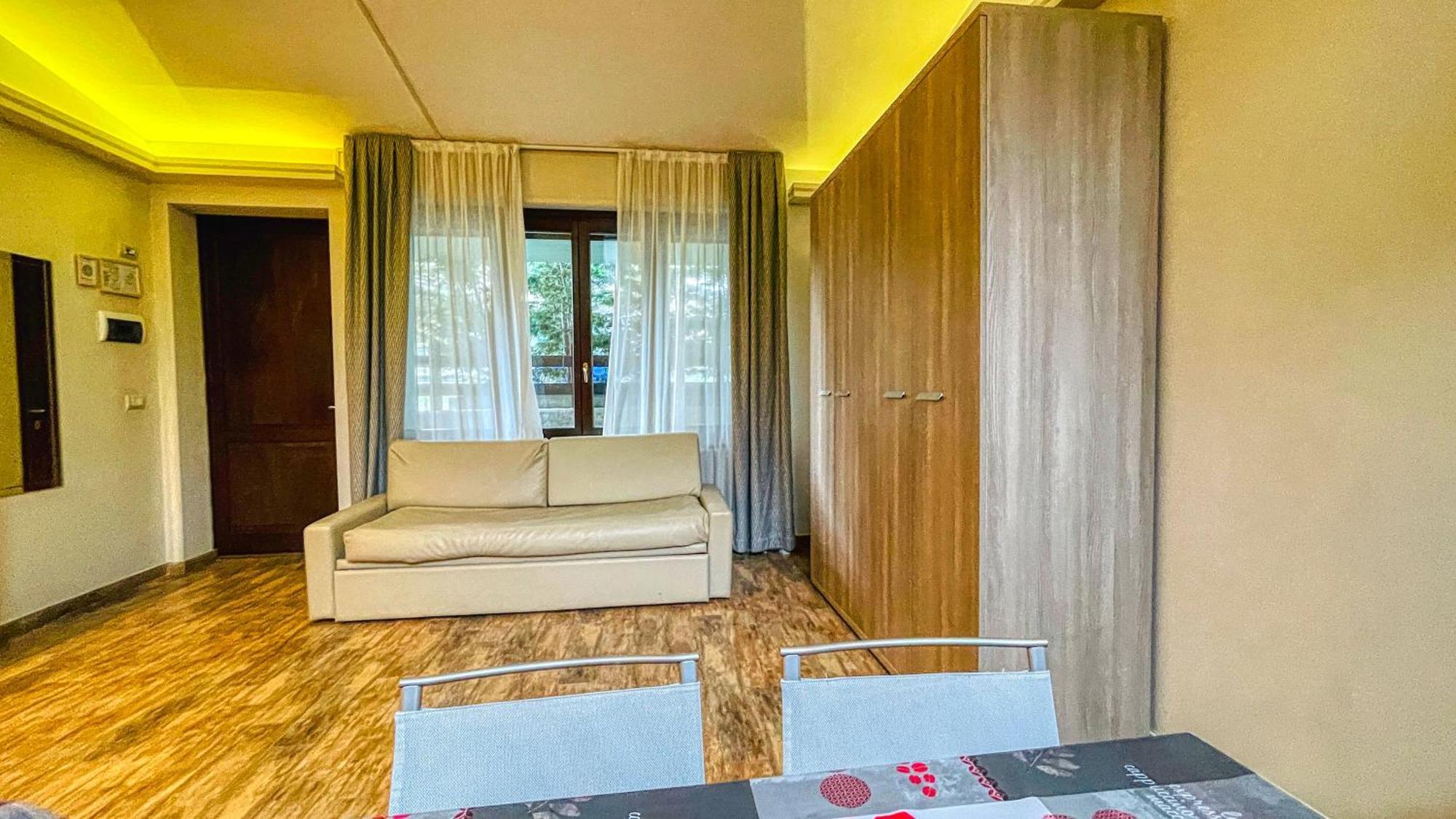 Residence Tabor Bardonecchia Bagian luar foto