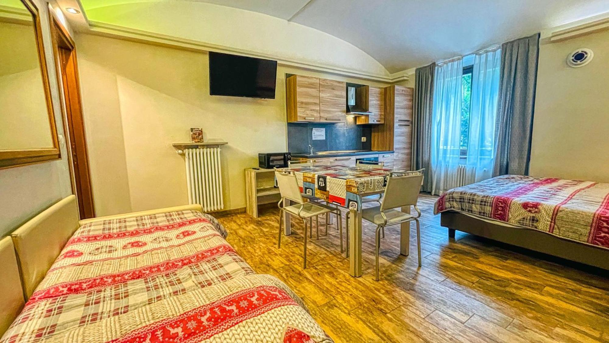 Residence Tabor Bardonecchia Bagian luar foto