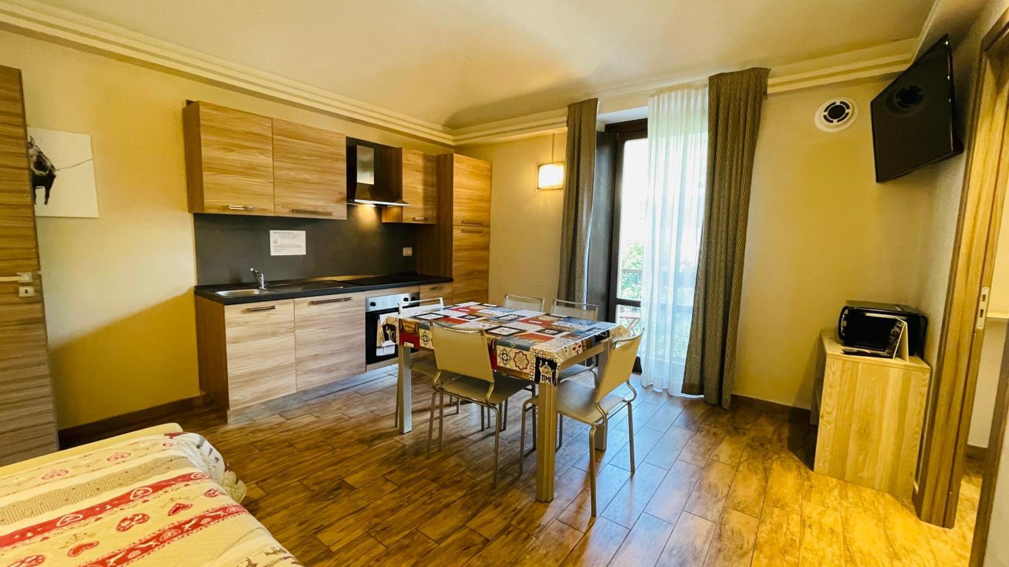 Residence Tabor Bardonecchia Bagian luar foto