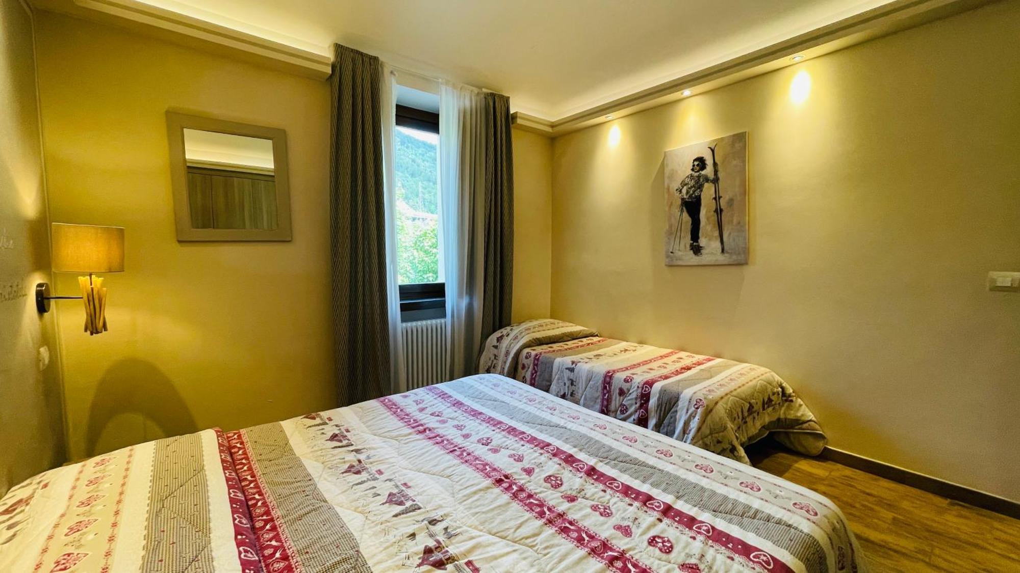 Residence Tabor Bardonecchia Bagian luar foto