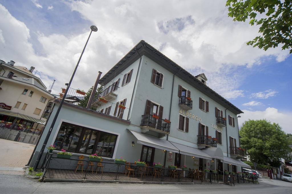 Residence Tabor Bardonecchia Bagian luar foto